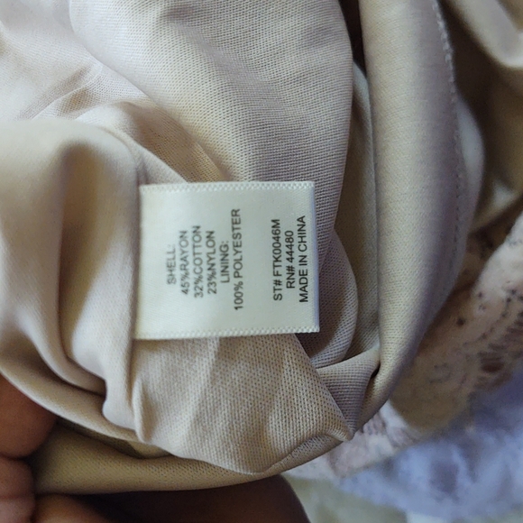 Love Fire Blush and Nude Lace Sleeveless Top sz S women's - Picture 13 of 14